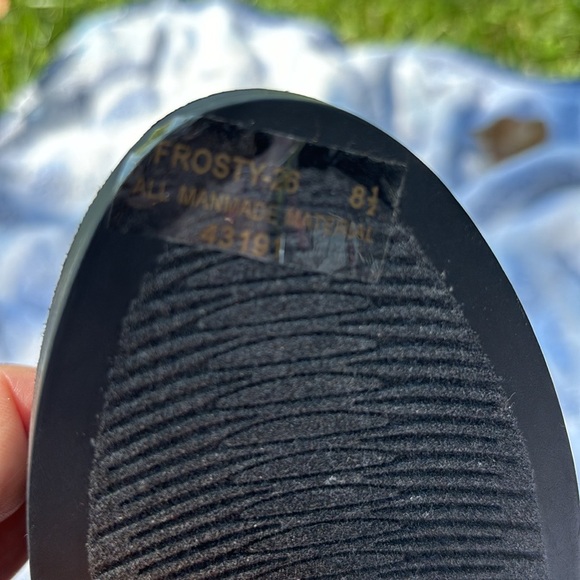 NWT Baretraps Lexi’s Black Croc Heels Strap Buckle Ankle Boots 8M Cut Out Sides - Picture 14 of 16